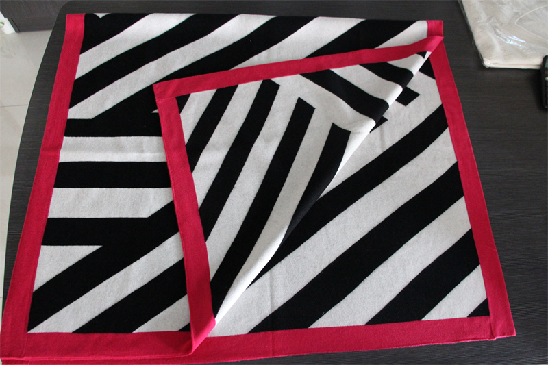 Cashmere Intarsia Blanket