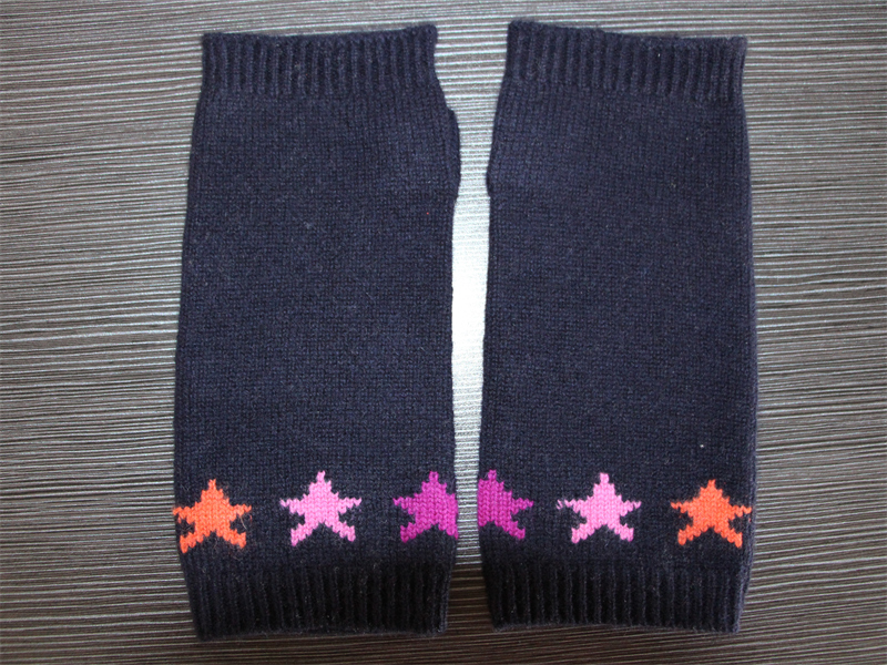Pure Cashmere Intarsia Fingerless Gloves