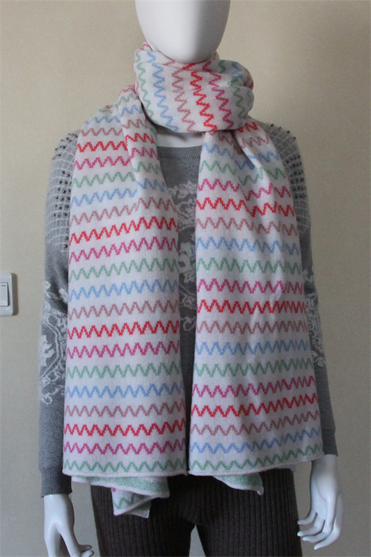 knitted cashmere scarf