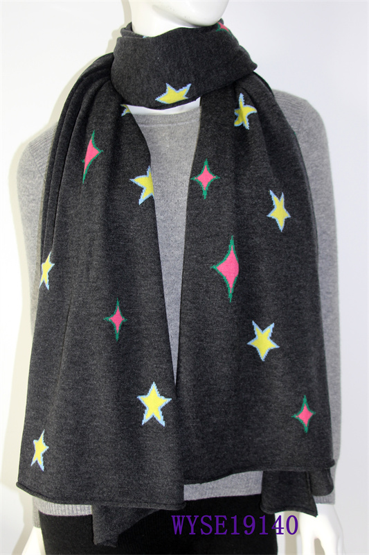 Intarsia Color-Block 100% Cashmere Scarf