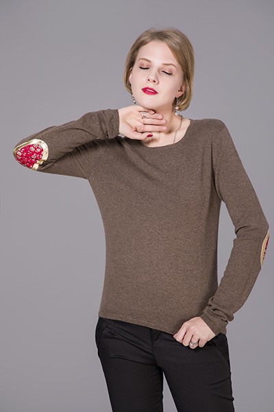 Cashmere sweater elbow patches